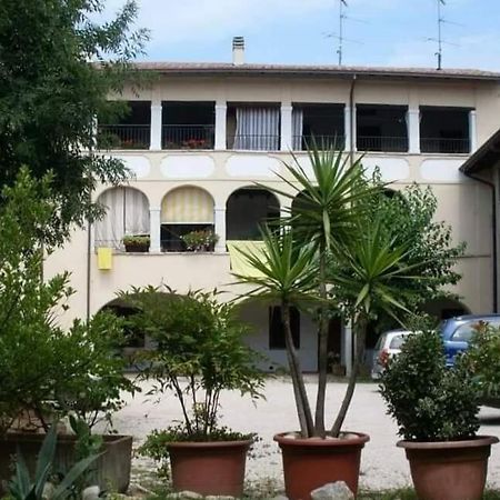 Antico Convento Daire Moniga del Garda Dış mekan fotoğraf